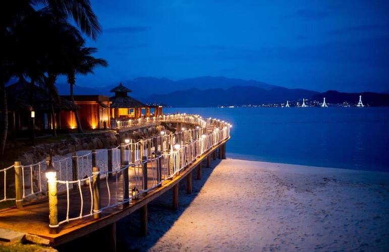 Vinpearl Luxury Nha Trang