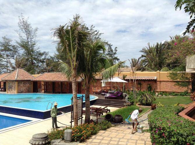 Poshanu Resort