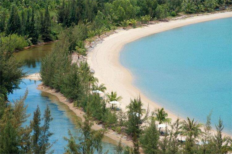 L Alya Ninh Van Bay