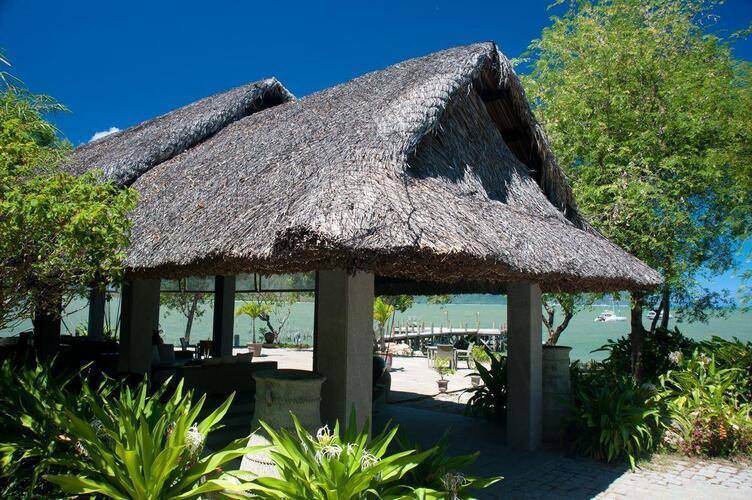 L Alya Ninh Van Bay