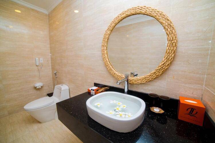 The Light Hotel & Resort