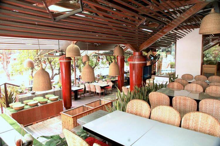 The Light Hotel & Resort