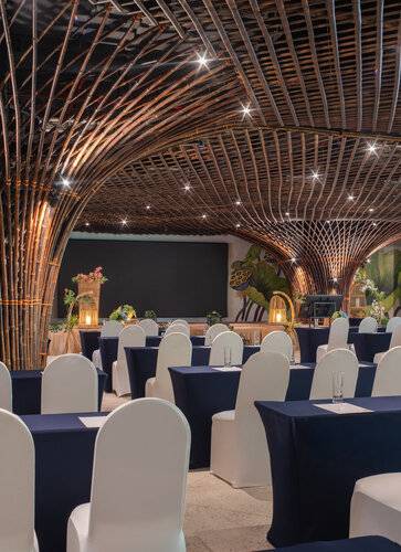 Missbamboo The Light Nha Trang (Ex. The Light Hotel)