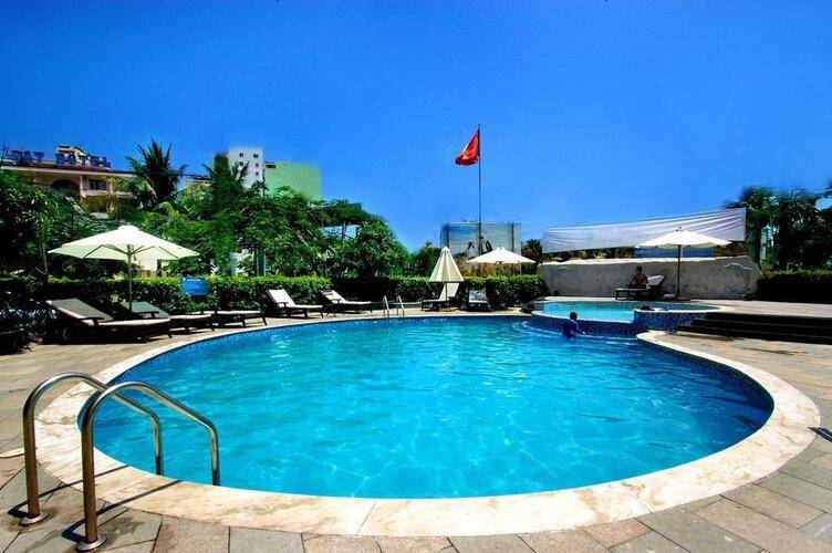 The Light Hotel & Resort