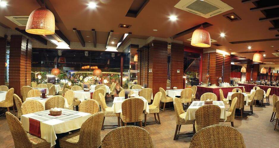 The Light Hotel & Resort