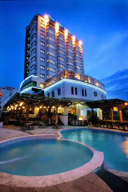 Missbamboo The Light Nha Trang (Ex. The Light Hotel)