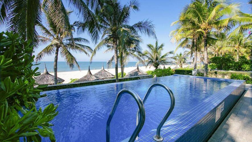 The Cliff Resort & Residences
