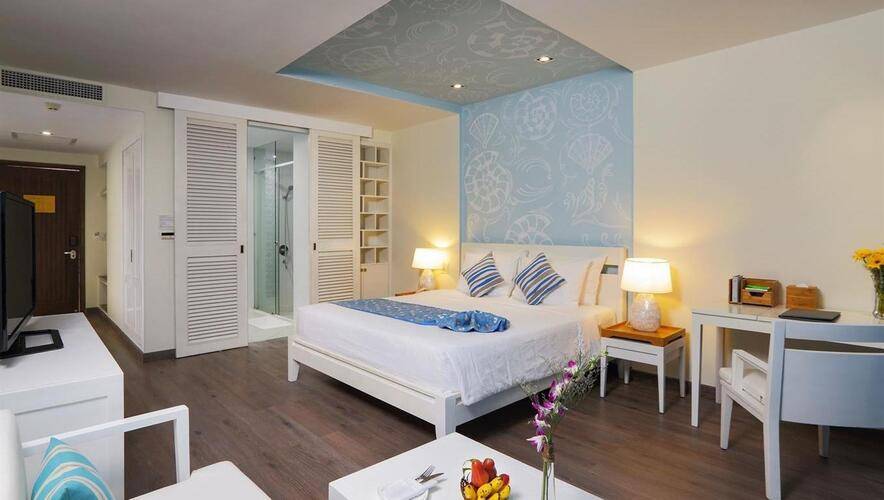 The Cliff Resort & Residences