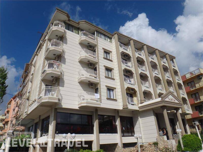 Фотография Temple Hotel