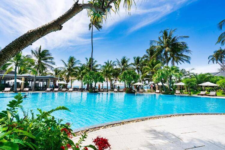 Oriental Pearl Beach Resort & Spa (Ex. Hoang Ngoc Beach Resort)