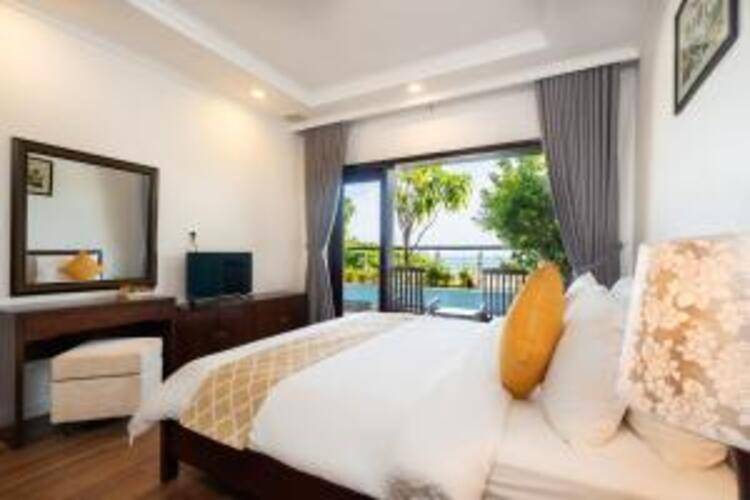 Oriental Pearl Beach Resort & Spa (Ex. Hoang Ngoc Beach Resort)