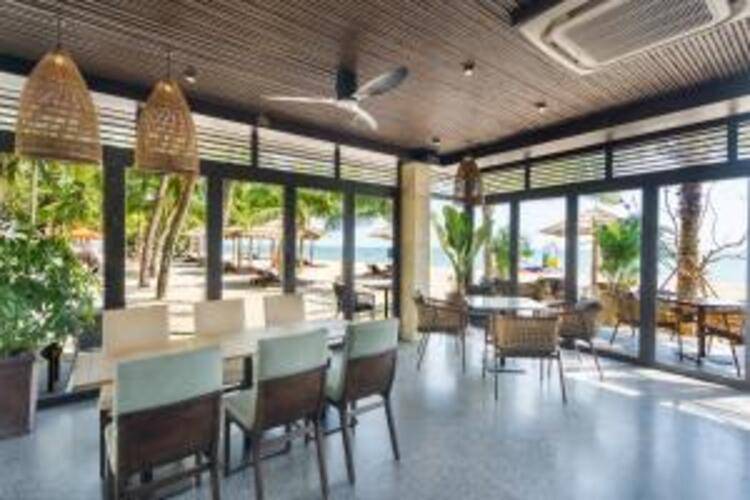 Oriental Pearl Beach Resort & Spa (Ex. Hoang Ngoc Beach Resort)