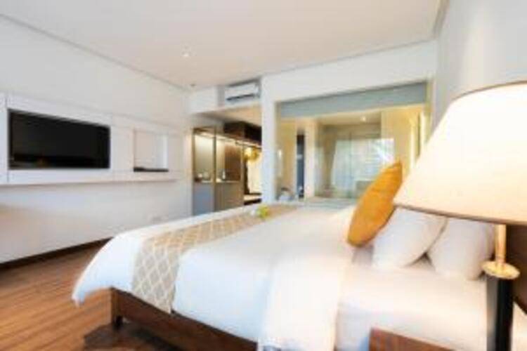 Oriental Pearl Beach Resort & Spa (Ex. Hoang Ngoc Beach Resort)