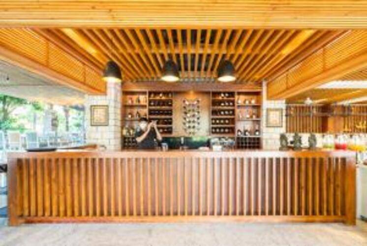 Oriental Pearl Beach Resort & Spa (Ex. Hoang Ngoc Beach Resort)