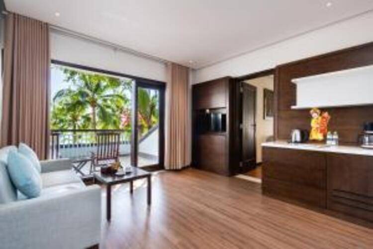 Oriental Pearl Beach Resort & Spa (Ex. Hoang Ngoc Beach Resort)