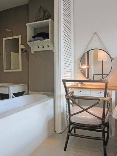 Sugar Marina Resort – Nautical
