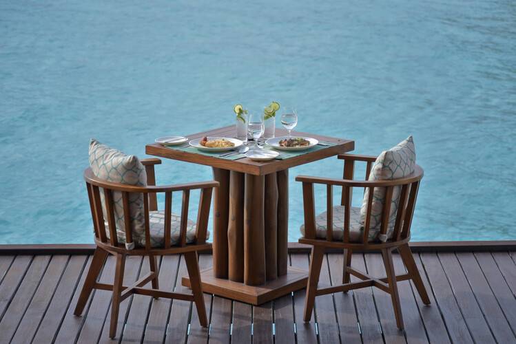 Summer Island Maldives