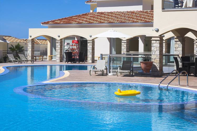 Club St. George Hills Resort