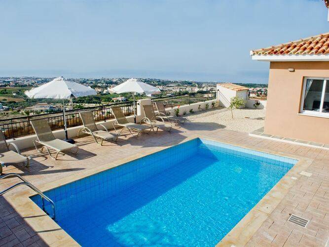 Club St. George Hills Resort