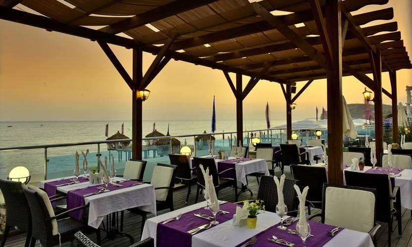 White City Beach Hotel (Adults Only 16+)