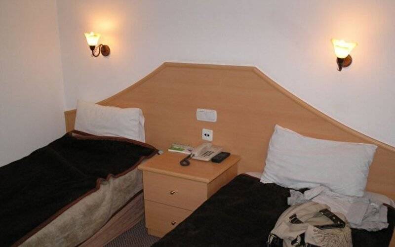 Forest Park Hotel
