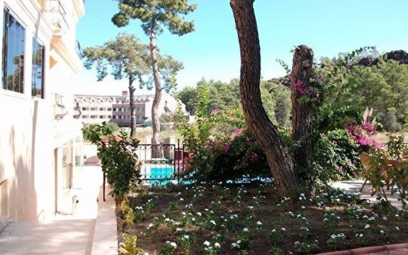 Forest Park Hotel