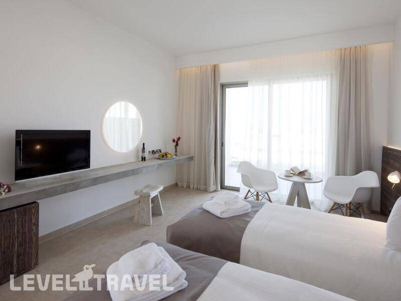 Фотография Amphora Beach Resort & Suites