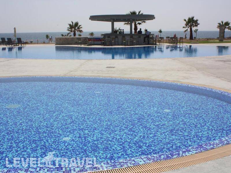 Фотография Amphora Beach Resort & Suites