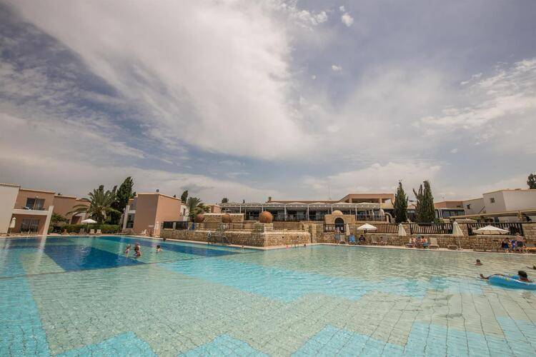 Akteon Village