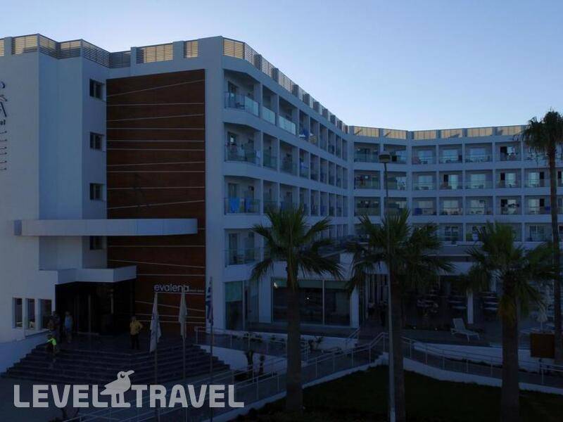 Фотография Evalena Beach Hotel Apts
