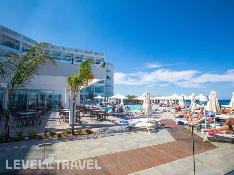 Фотография Evalena Beach Hotel Apts