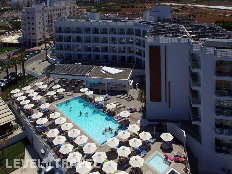 Фотография Evalena Beach Hotel Apts