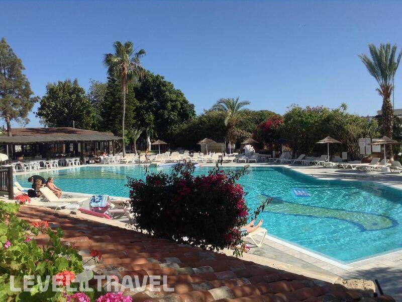 Фотография Paphos Gardens Apt