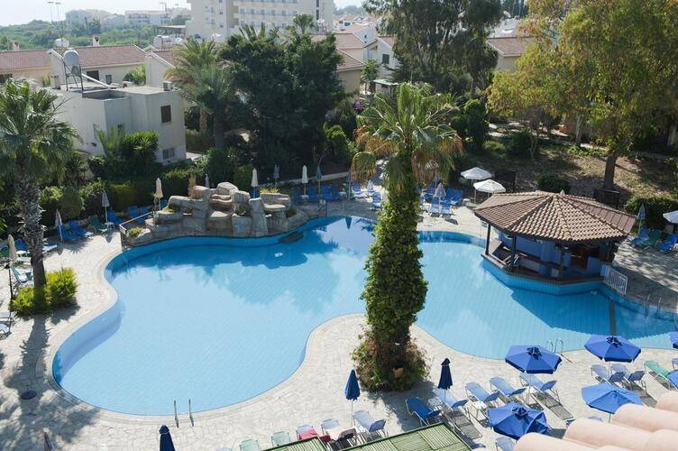 Narcissos Hotel