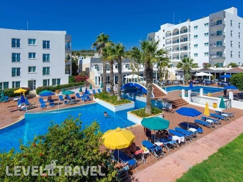 Фотография Paramount Hotel Apts