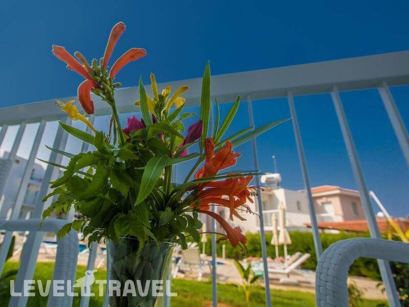 Фотография Polycarpia Hotel And Apts