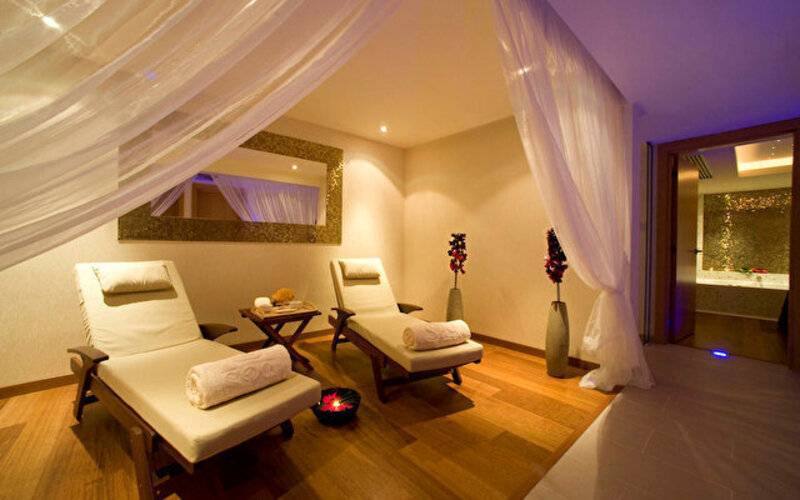 Constantinou Bros Asimina Suites Hotel (Adults Only 16+)