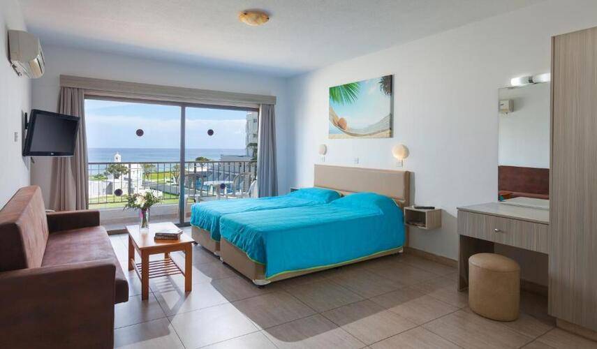 Penelope Beach Hotel Apts