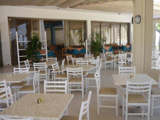 Penelope Beach Hotel Apts