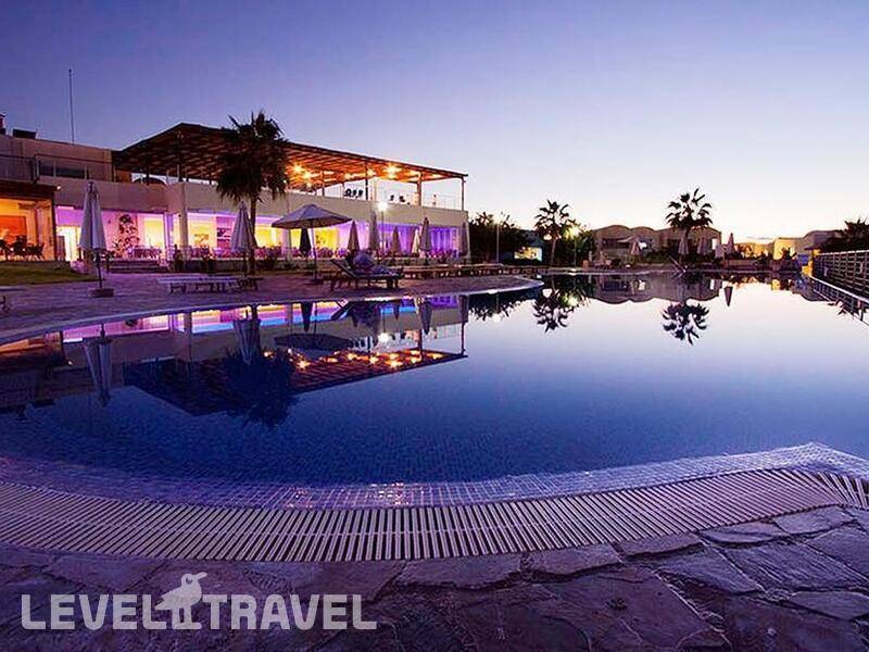 Фотография Theo Sunset Bay Holiday Village