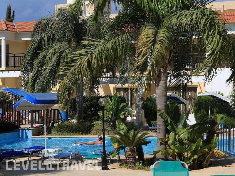 Фотография Jacaranda Hotel Apts