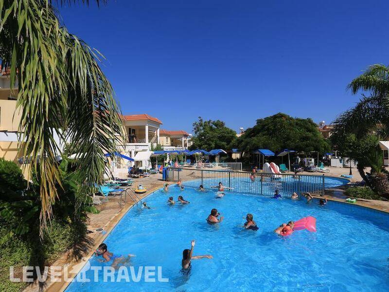 Фотография Jacaranda Hotel Apts