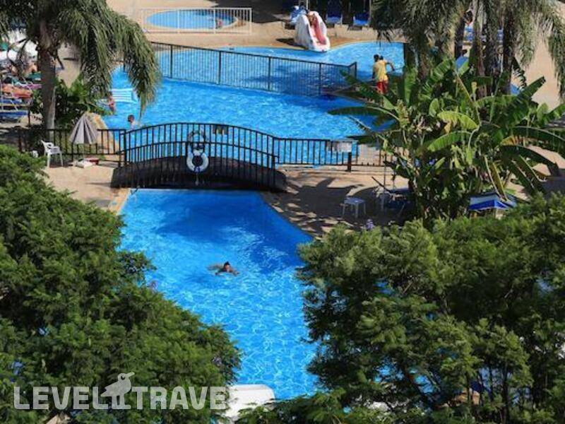 Фотография Jacaranda Hotel Apts