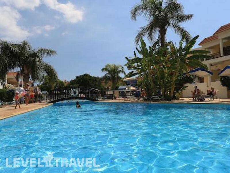 Фотография Jacaranda Hotel Apts
