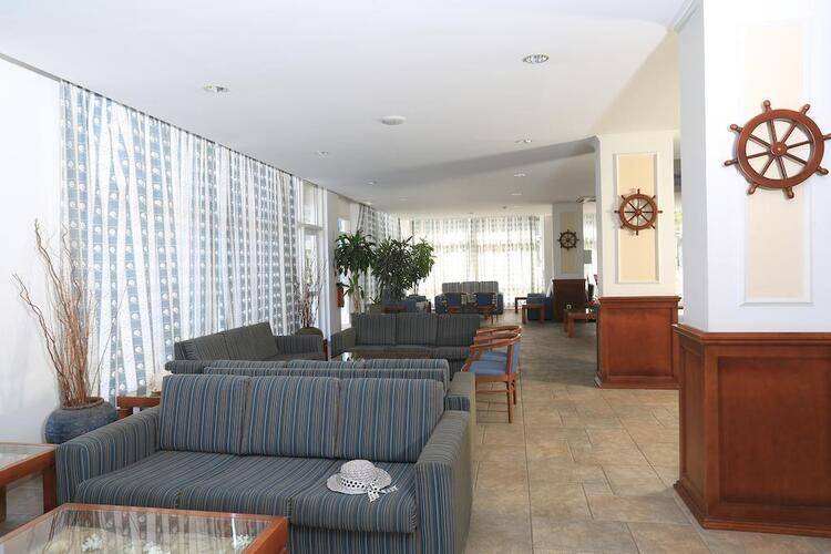 Jacaranda Hotel Apts