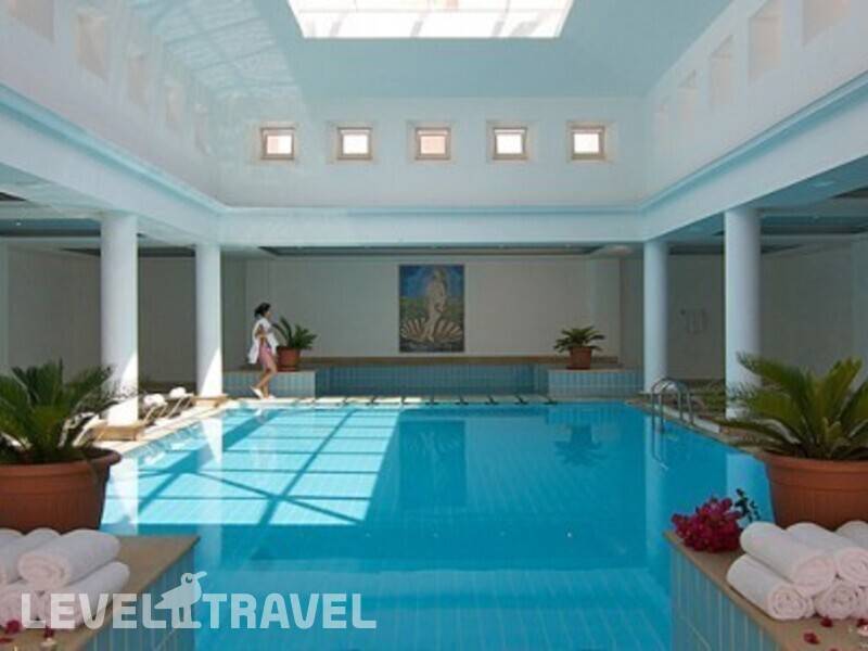 Фотография St. George Gardens Hotel Suites