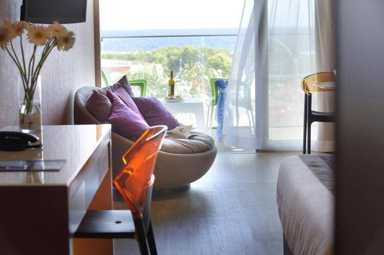 Faros Hotel