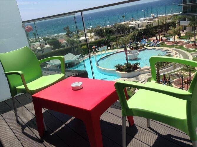Faros Hotel