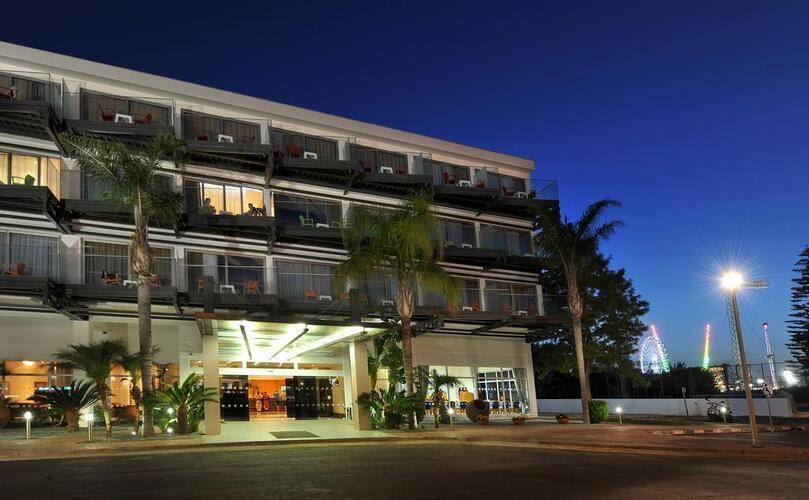 Faros Hotel