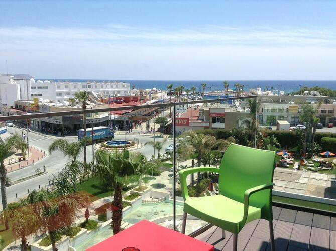 Faros Hotel